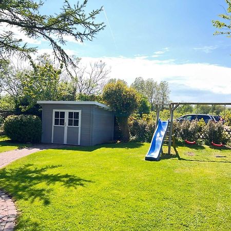 Tiiner Villa List Exterior photo